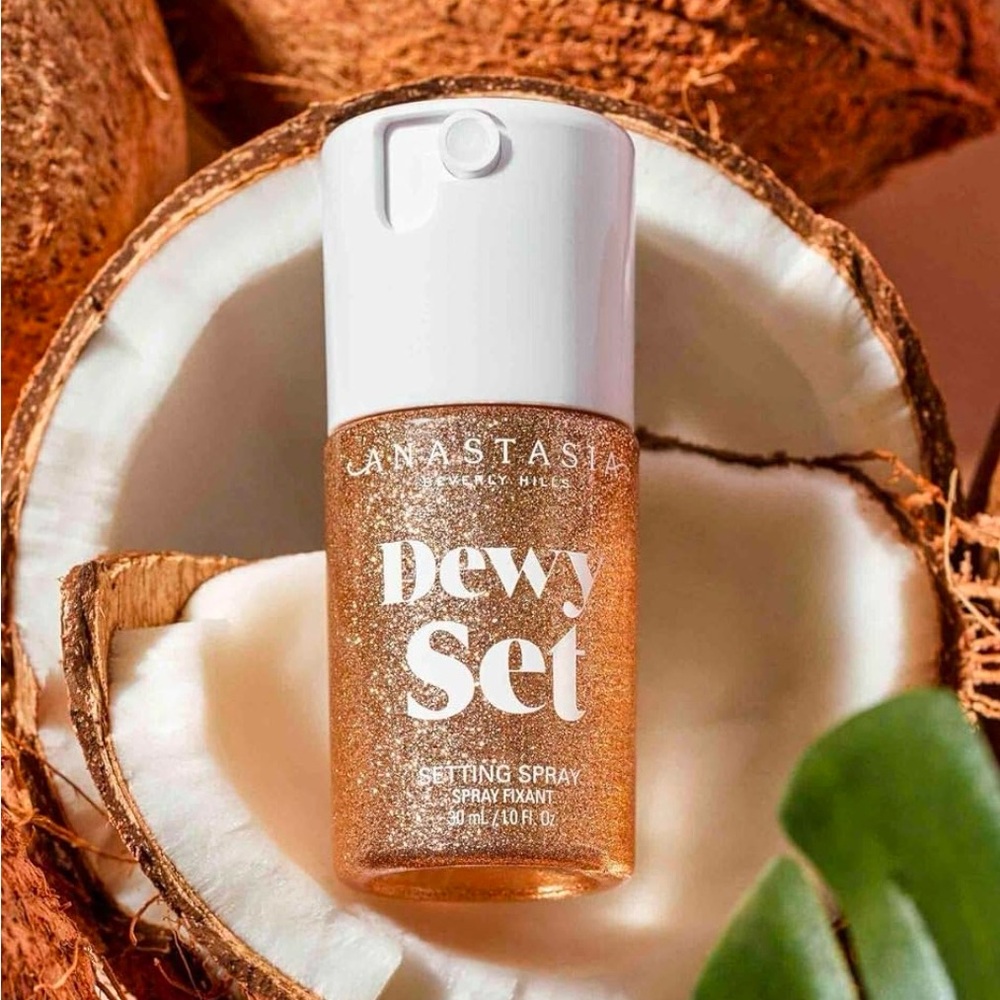 ANASTASIA BEVERLY HILLS
Mini Dewy Set Setting Spray